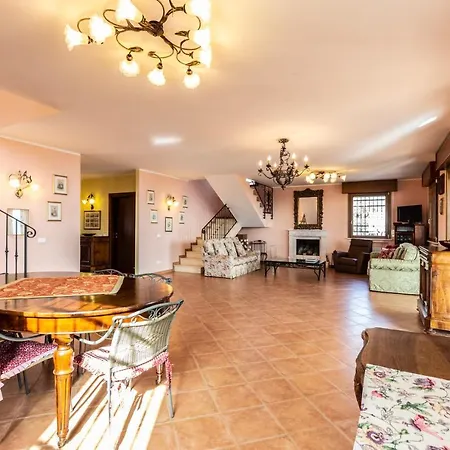 فيلة Villa With 6 Bedrooms In Montescudo With Wonderful Sea View Private Pool Enclosed Garden 10 Km From The Beach